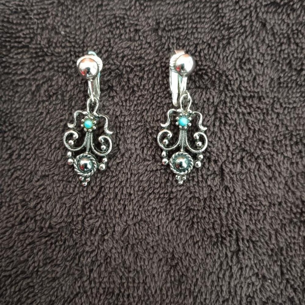 Avon Turquoise Silver Tone Open Filigree Clip On Hanging Earrings